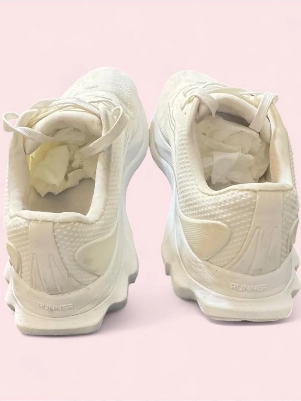 ALO Yoga Runners